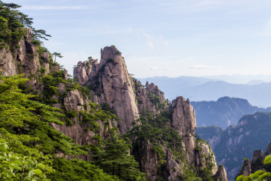 险峻高山崇山峻岭 中国