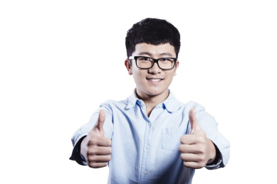 年轻人赞许