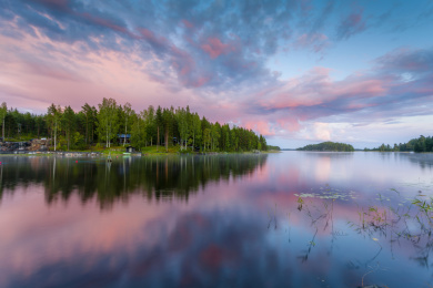 北欧湖泊森林户外度假湖光山色