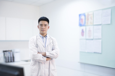 医生在他的手术