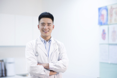 医生在他的手术