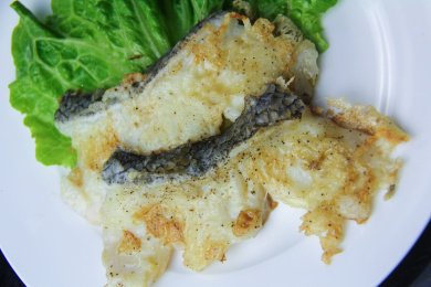 美味食物香煎鱼片 亚洲