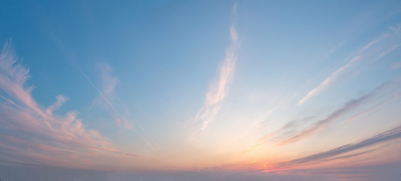 彩霞天空
