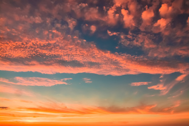 彩霞天空