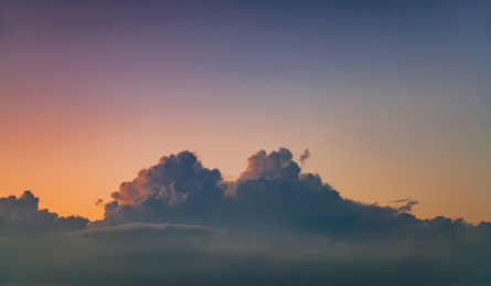 彩霞天空