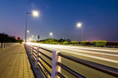 夜晚的马路 室外 彩色