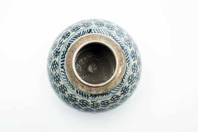 古清花陶瓷罐子/坛子