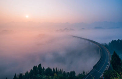 云端公路