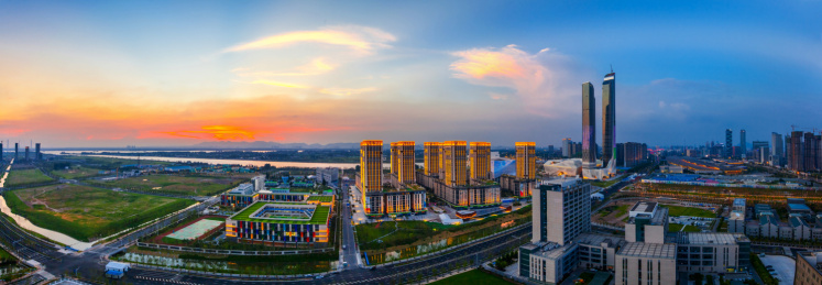 江苏省南京市青奥村保利大厦建筑景观