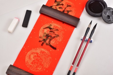 中国春节写春联 