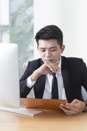 办公男性,思考,