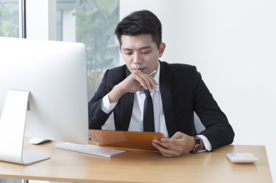 办公男性,思考,