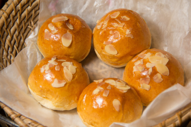 圆形面包 面包 肉松