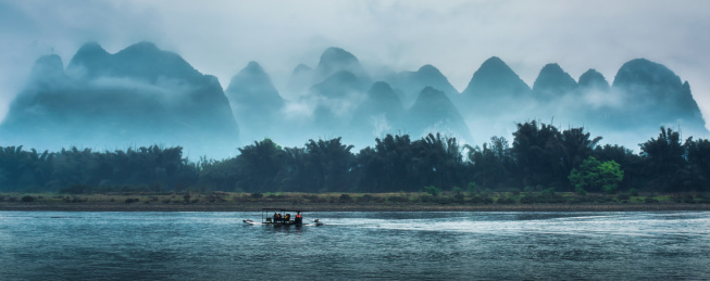 桂林阳朔漓江风光