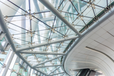 现代钢结构建筑