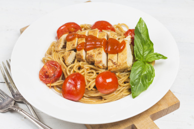 鸡排意大利面 鸡肉