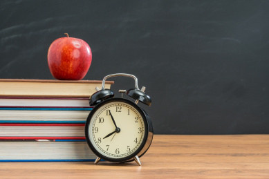 对学校午餐的苹果，你不会再迟到闹钟