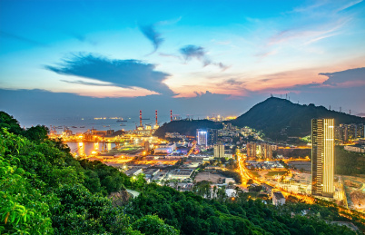 深圳赤湾集装箱码头夜景/美丽的海港夜景