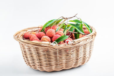 新鲜红荔枝水果礼篮