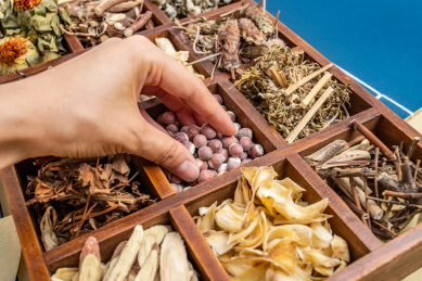 中国中医配方按量配置中草药材