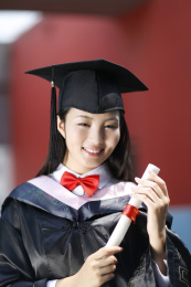 肖像女大学毕业生