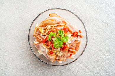 中国菜凉拌猪耳朵 卤猪耳朵