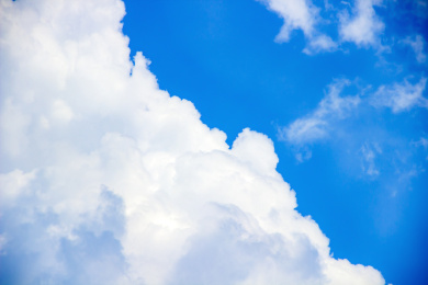 蓝天白云背景 彩色