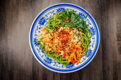 辣子油泼面菠菜面 菠菜面