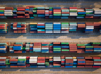 航拍上海洋山深水港