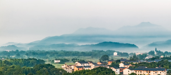 江西省鹰潭市龙虎山国家地质景区自然景观   