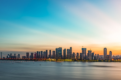 武汉长江两岸建筑风光