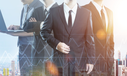 年轻商人的成功梦想概念图