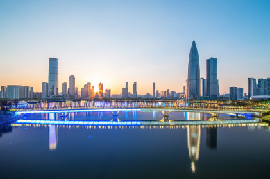 昼夜交替的深圳城市风光/深圳湾后海cbd天际线