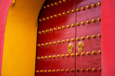 故宫大门门环门钉_站酷海洛_正版图片_视频_字体_音乐素材交易平台