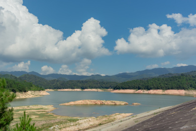 广东省翁源县岩庄水库山塘大坝农业灌溉
