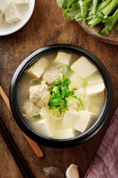 豆腐丸子砂锅 亚洲美食