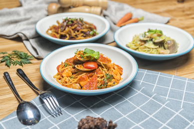 简餐饮料组合 亚洲美食