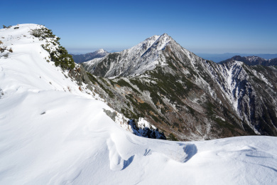日本南阿尔卑斯山脉的北岳