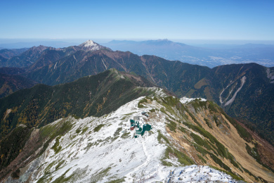 北岳肩之小屋和甲斐驹之岳 日本南阿尔卑斯山脉
