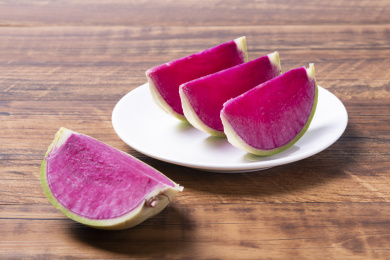 健康的紫心萝卜 萝卜