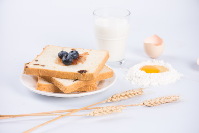 营养早餐鸡蛋面包