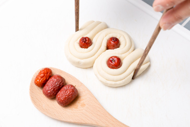 中华民俗家庭手工馒头枣花馍