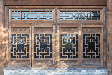 中国山东省潍坊市青州古城偶园木窗