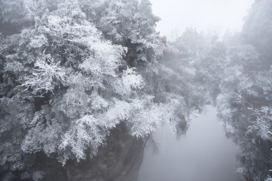 冬天下雪的张家界风光