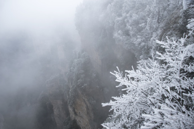 冬天下雪的张家界风光