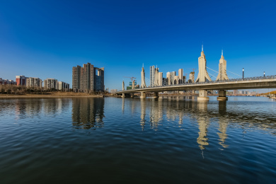 北京市通州区大运河外滩玉带河桥梁建筑风光