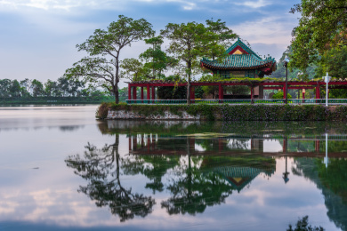中国广东省肇庆市七星岩风景区风光