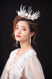 皇冠新娘造型