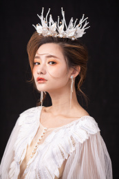皇冠新娘造型