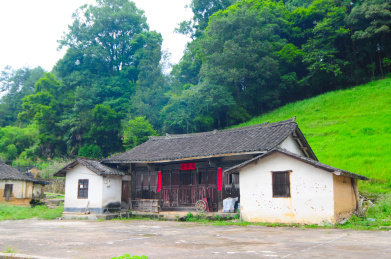 福建省龙岩市新罗区万安竹贯村